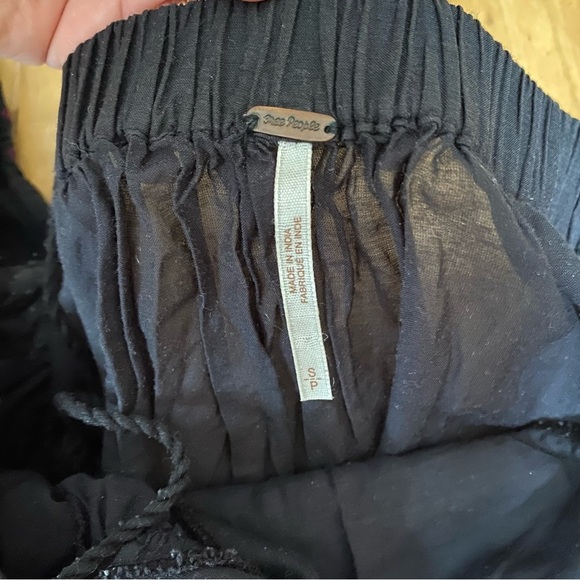 Free People Black and Purple Women's Off-Shoulder Top size small - Picture 3 of 3